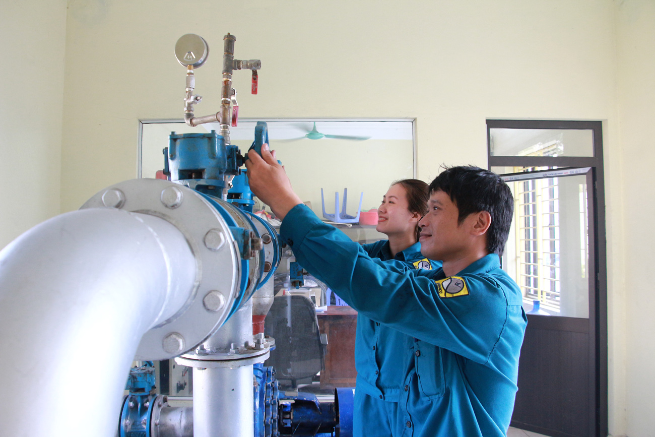 Vận hành, quản lý nước sạch sinh hoạt tại Xí nghiệp nước Cẩm Phả (Công ty CP Nước sạch Quảng Ninh).