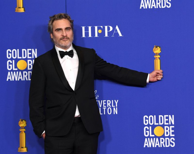 Joaquin Phoenix giành giải Nam diễn viên xuất sắc nhất tại Quả cầu vàng 2020, tháng 1/2020.