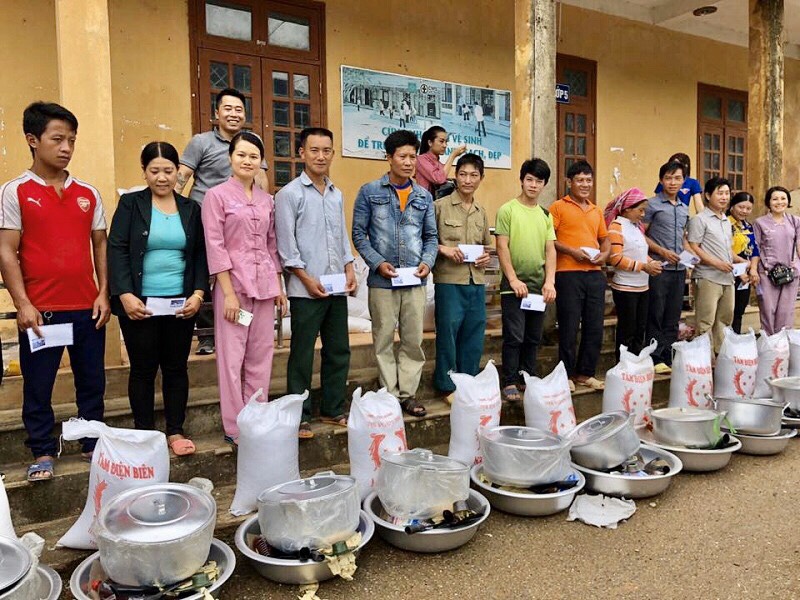 Chương trình từ thiện được Nguyễn Thu Phương cùng các nhà hảo tâm triển khai thực hiện gần đây. Ảnh do nhân vật cung cấp.