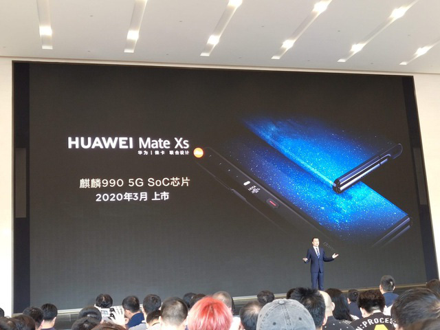 Hình ảnh cho thấy chiếc smartphone màn hình gập thế hệ tiếp theo của Huawei có tên Mate Xs và bán ra vào tháng 3/2020