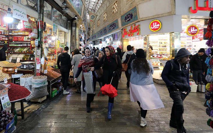 Chợ Iran vào tháng 11/2019. Ảnh: AFP.