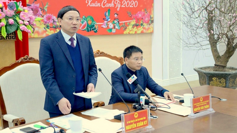 Đồng chí Nguyễn Xuân Ký, Bí thư Tỉnh ủy, Chủ tịch HĐND tỉnh phát biểu chỉ đạo tại cuộc họp.