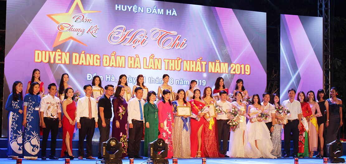 Nữ hoàng chân đất Phạm Thị Huệ đạt 2 huy chương (1 HCV, 1 HCB) tại Seagame 30. Hội thi duyên dáng Đầm Hà lần đầu tiên được tổ chức nhằm quảng bá, giới thiệu hình ảnh văn hóa, con người Đầm Hà đến với nhân dân và du khách trong và ngoài huyện.