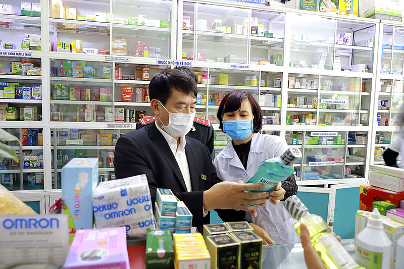UBND tỉnh chỉ đạo bình ổn thị trường đối với các vật tư phòng, chống dịch viêm đường hô hấp cấp
