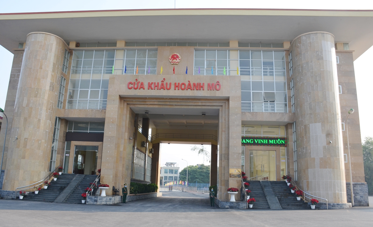 Cửa khẩu Hoành Mô (huyện Bình Liêu).