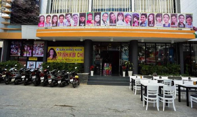 Sân khấu kịch Trịnh Kim Chi đóng cửa.