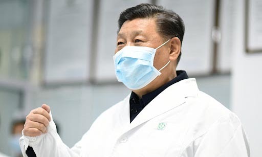 Chủ tịch Trung Quốc Tập Cận Bình thị tại bệnh viện ở thủ đô Bắc Kinh hôm 10/2.