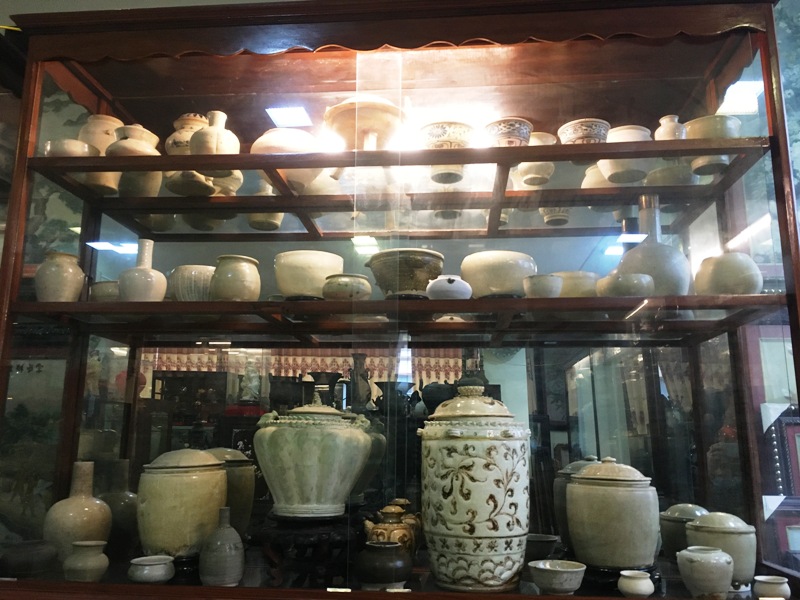 Một số đồ gốm sứ Việt Nam từ thời Lý, Trần, Lê 