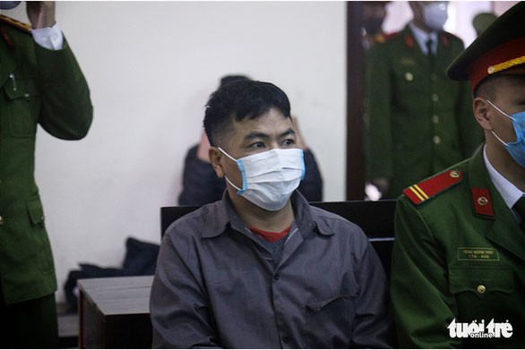 Bị cáo Ngô Văn Sơn (tài xế xe Innova) tại tòa.