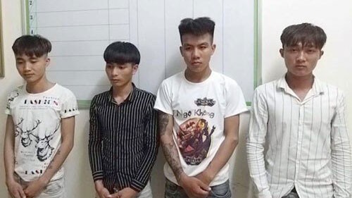 Bốn bị cáo thời điểm bị cảnh sát bắt.