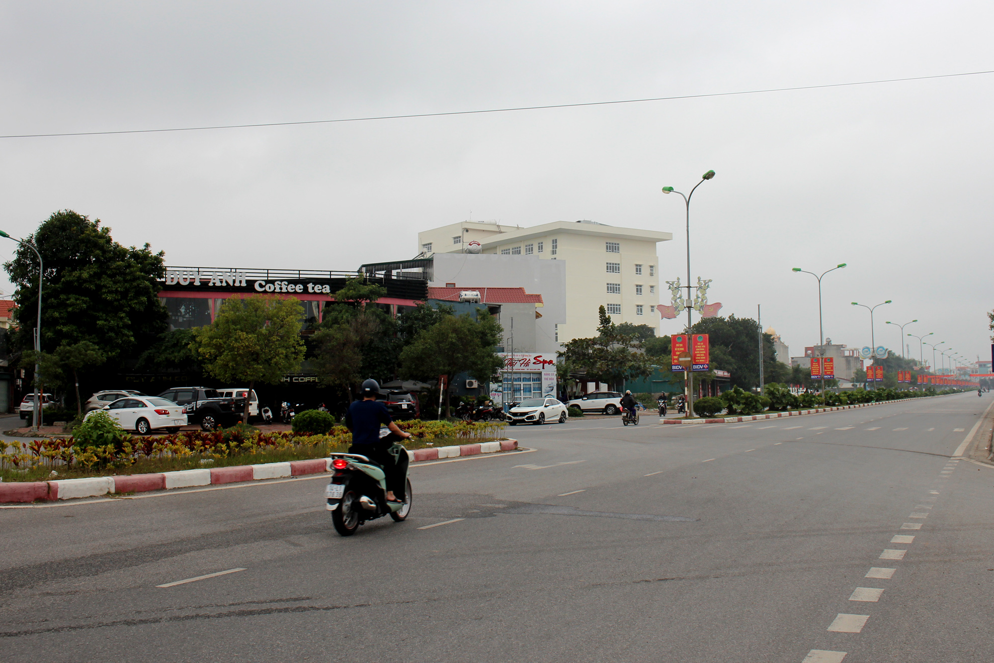 Nhân dân thị trấn Quảng Hà