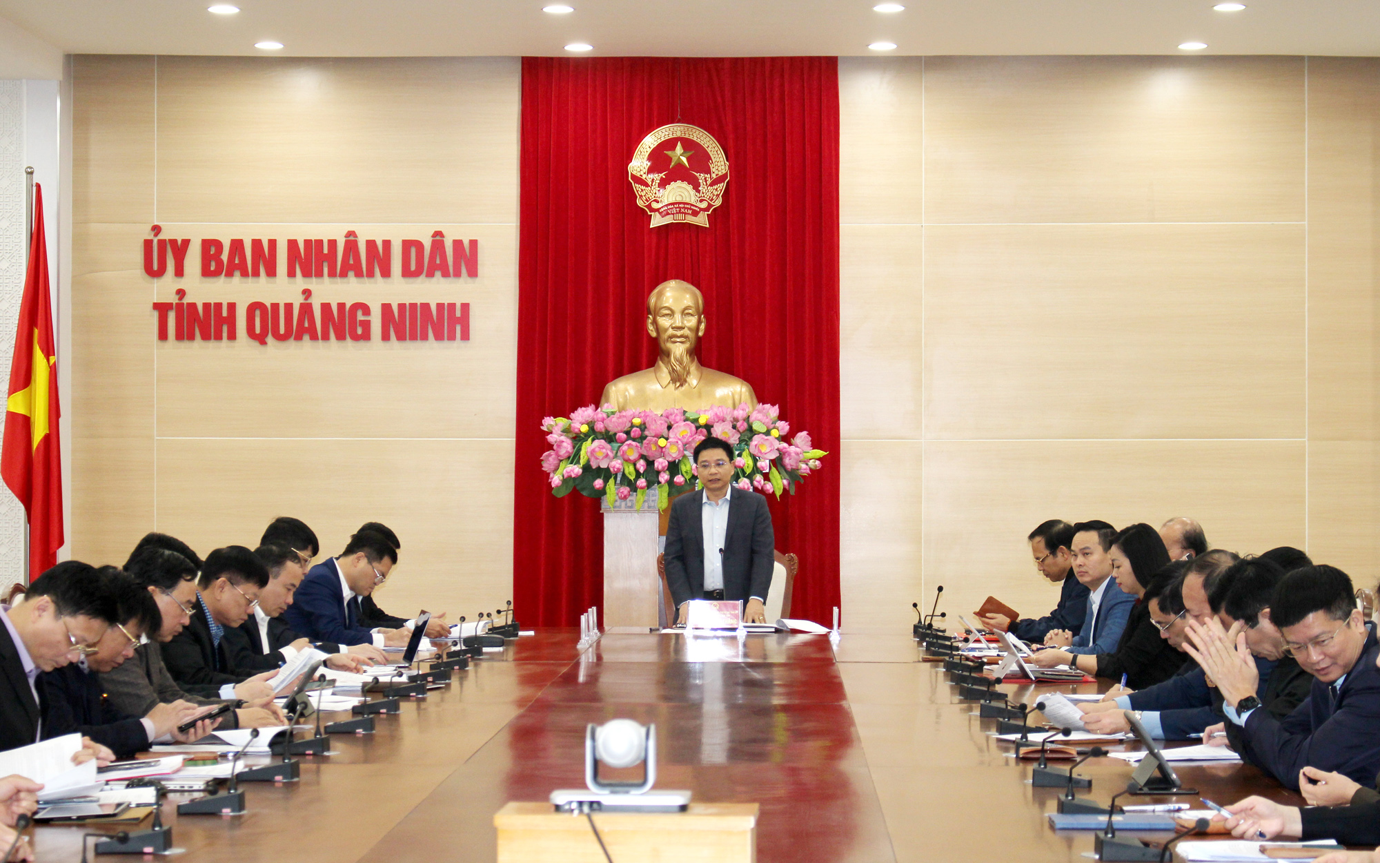 Đồng chí Nguyễn Văn Thắng, Chủ tịch UBND tỉnh, kết luận hội nghị.