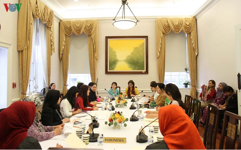 Cuộc họp ban chấp hành Hội phụ nữ ASEAN tại thủ đô Washington.