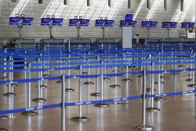 Quầy làm thủ tục tại sân bay quốc tế Ben Gurion gần Tel Aviv, thủ đô của Israel ngày 10/3. Ảnh: Jack Guez/Reuters.