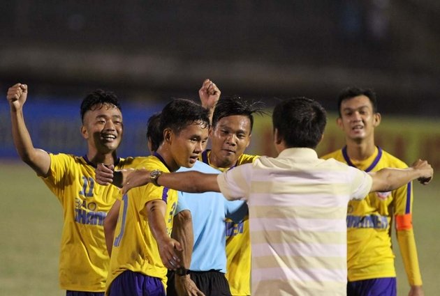  Một số cầu thủ U21 Đồng Tháp dính vào nghi án cá cược ở 1 trận đấu vòng loại U21 Quốc gia 2019.