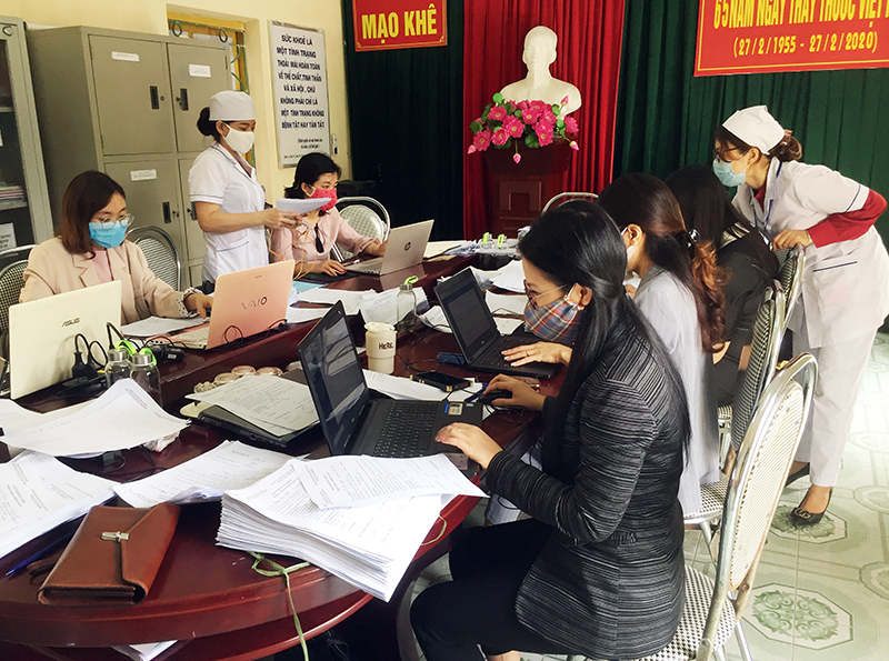 Cập nhật hồ sơ sức khoẻ của người dân vào Hệ thống quản lý hồ sơ sức khỏe cá nhân tại Trạm y tế phường Mạo Khê (TX Đông Triều).