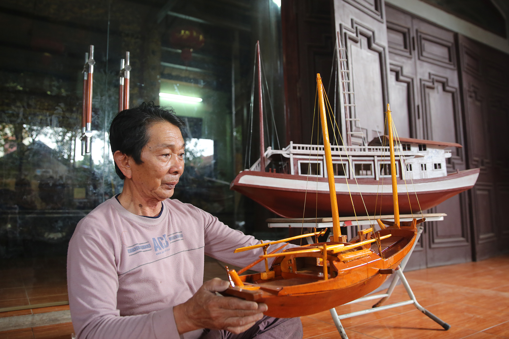 Chuyển đổi sản phẩm làng nghề gắn với du lịch đang là hướng đi mới của Quảng Yên.