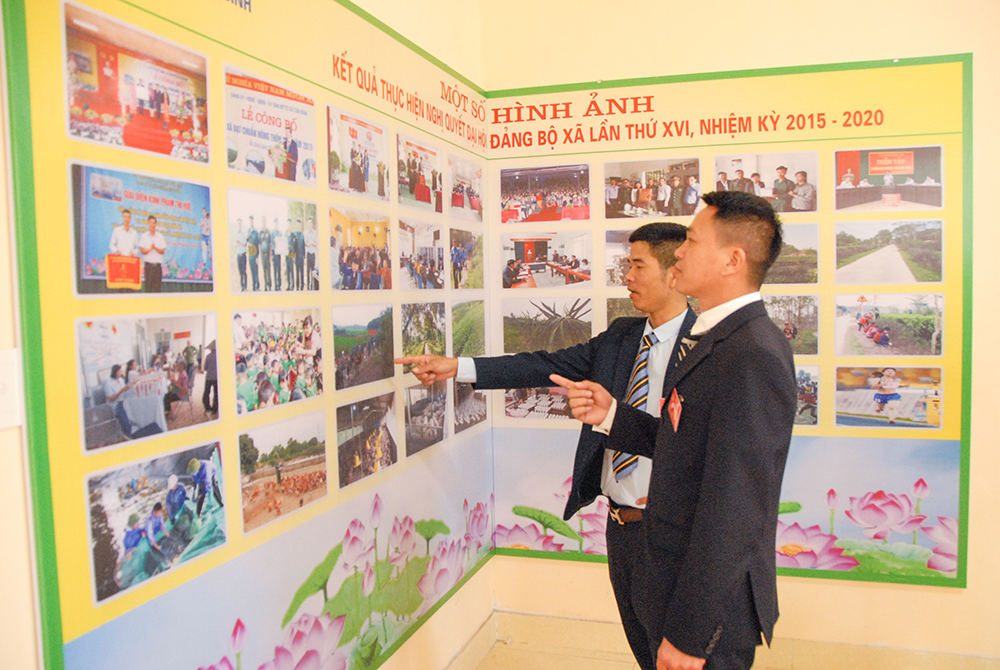 Một số hình ảnh của xã Tân Bình, huyện Đầm Hà được trưng bày tại trụ sở UBND xã trong ngày diễn ra Đại hội Đảng bộ xã.  