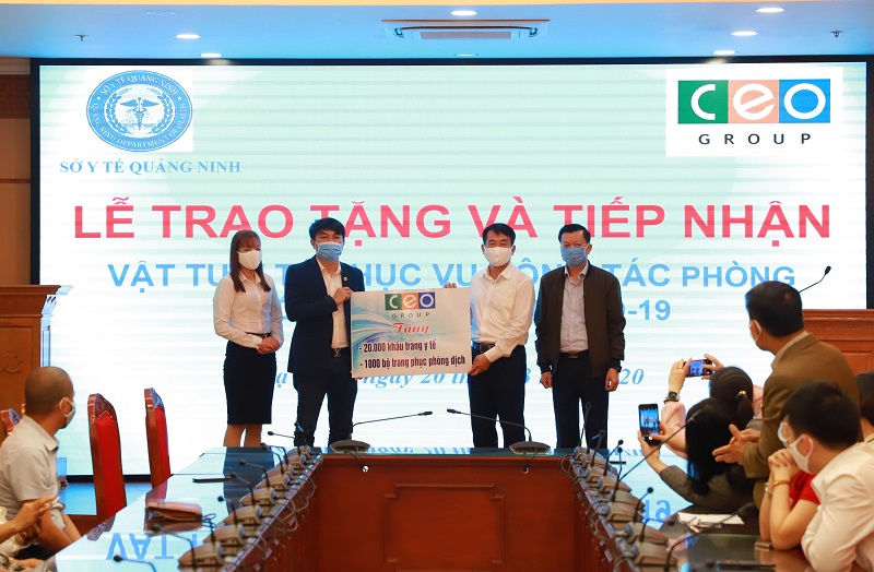 Tập đoàn CEO đã trao tặng 20.000 khẩu trang y tếcho Sở Y tế Quảng Ninh.
