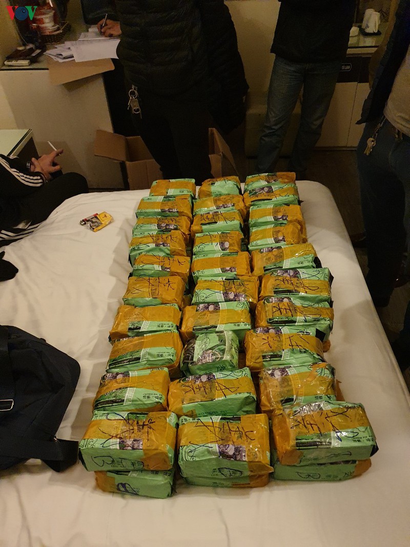 Lực lượng Công an phá đường dây ma túy thu giữ 446 kg ma túy tổng hợp.