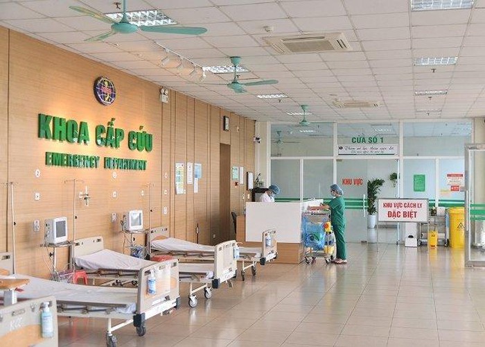 Khoa Cấp cứu, Bệnh viện Bệnh Nhiệt đới T.Ư (cơ sở 2, Kim Chung, Ðông Anh, Hà Nội). Ảnh: Nhân dân