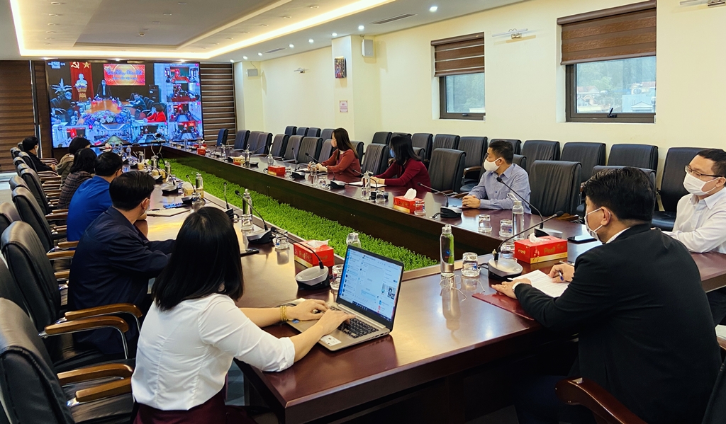 Các cuộc họp của Công ty CP Nước sạch Quảng Ninh với các đơn vị cấp nước đều được tiến hành trực tuyến.