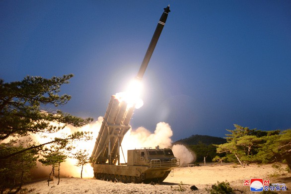Bệ phóng tên lửa ở Triều Tiên trong ảnh chụp không rõ ngày được Thông tấn xã Trung ương Triều Tiên (KCNA) đăng vào ngày 28-3 - Ảnh: KCNA