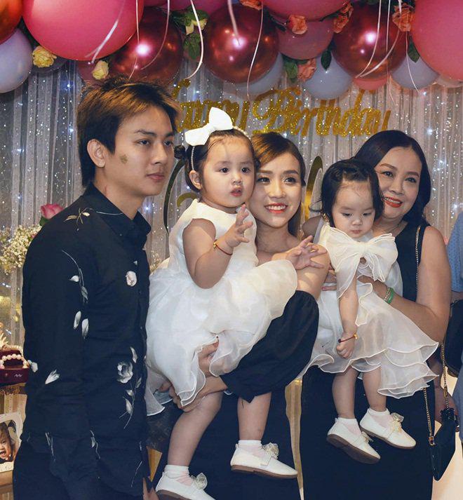 Hoài Lâm trong dịp sinh nhật con gái vào năm 2019.