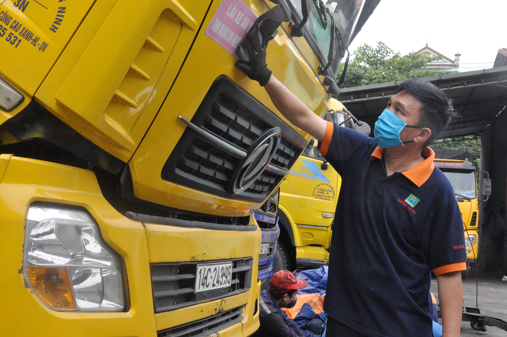 Anh Nguyễn Mạnh Hùng, Công ty CP Vận tải ô tô Quảng Ninh và lao động trong công ty vẫn được đảm bảo đầy đủ chế độ chính sách.