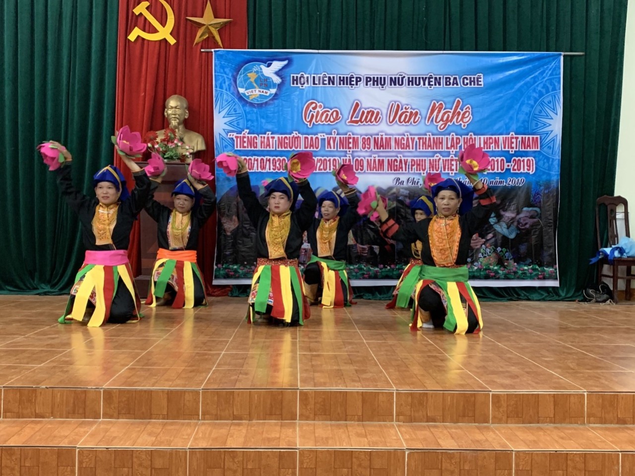 Hội LHPN huyện Ba Chẽ tổ chức giao lưu văn nghệ nhân ngày Phụ nữ Việt Nam 20/10/2019
