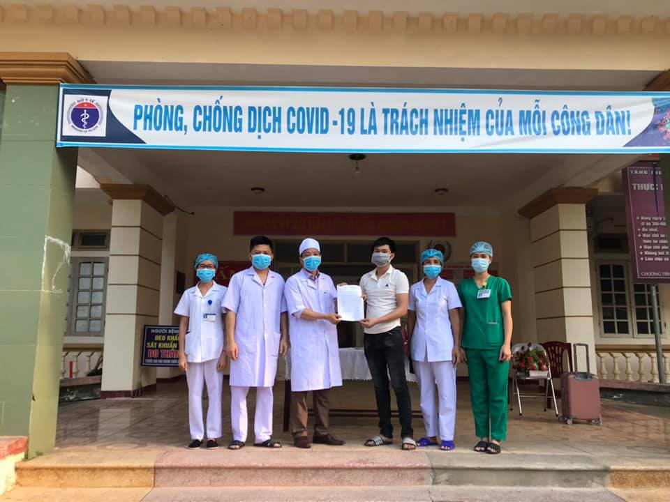 Bệnh nhân 265 được công bố khỏi bệnh tại Bệnh viện Đa khoa khu vực Cửa khẩu Quốc tế Cầu Treo, Hà Tĩnh