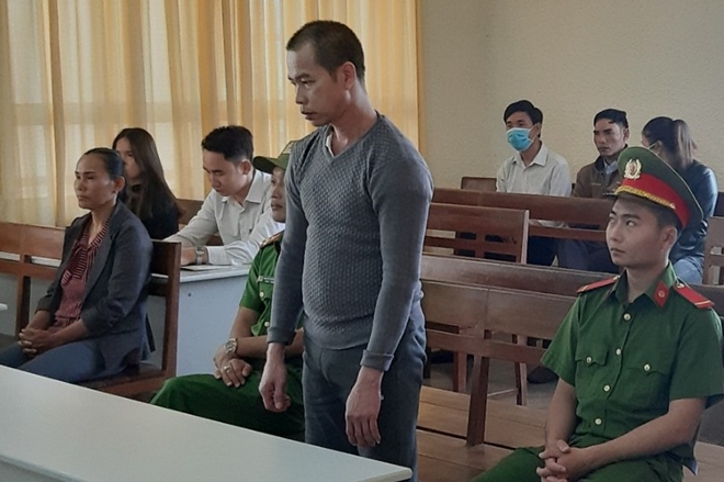 Bị cáo Đinh Văn Xuân tại tòa.