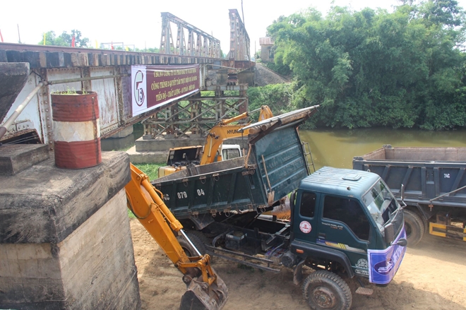 15 cầu yếu thuộc địa phận từ Quảng Bình (cầu Km 493+217) đến Quảng Trị (cầu Km 641+700) được nâng cấp, cải tạo trong dịp này.