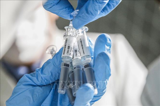 Vaccine phòng COVID-19 được thử nghiệm tại phòng thí nghiệm ở Bắc Kinh, Trung Quốc ngày 16/3/2020. Ảnh: THX/TTXVN