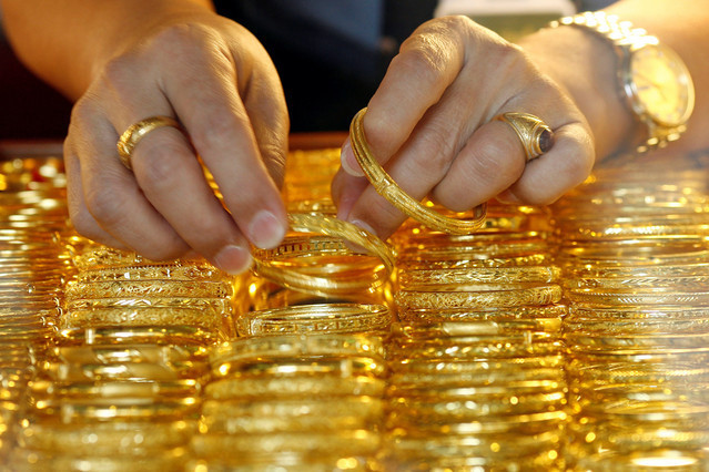 Vàng miếng vẫn trên 49 triệu đồng/lượng