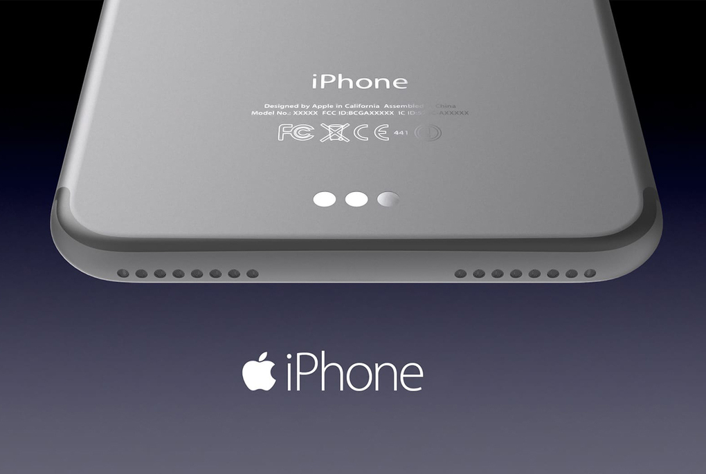 iPhone 13 có thể dùng Smart Connector thay cho cổng Lightning. Ảnh: Martin Hajek.