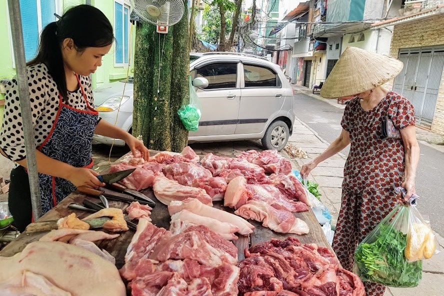 Đắt như thịt lợn