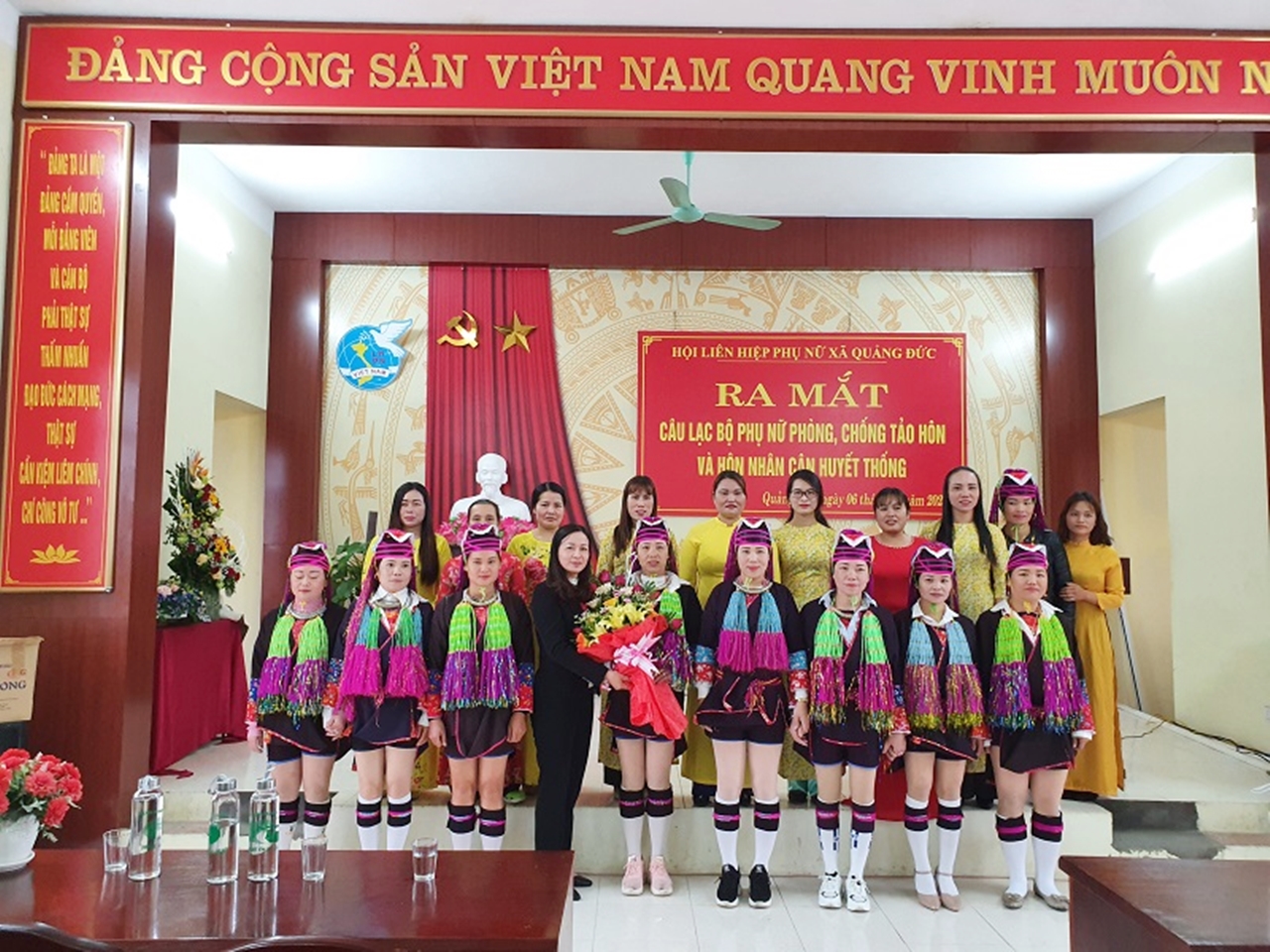 Ngày 6/3/2020, Hội LHPN xã Quảng Đức, huyện Hải Hà ra mắt CLB “Phụ nữ phòng, chống tảo hôn và hôn nhân cận huyết thống”. Ảnh: Trần Trinh (Trung tâm TT-VH Hải Hà)