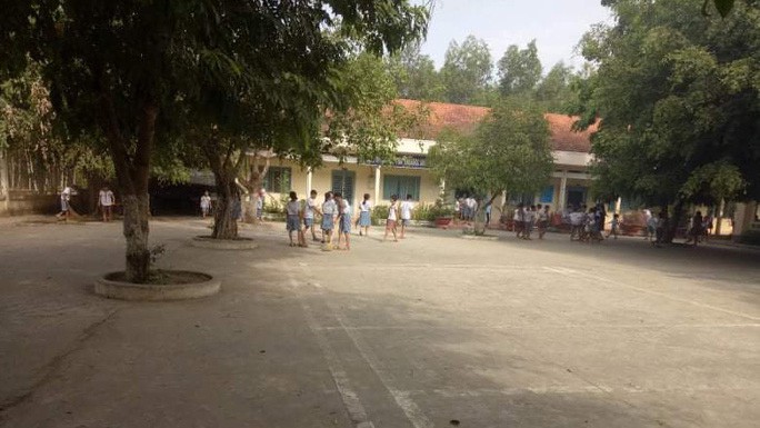 Trường Tiểu học, THCS Lộc Giang - nơi xảy ra vụ việc. (Ảnh: infonet)