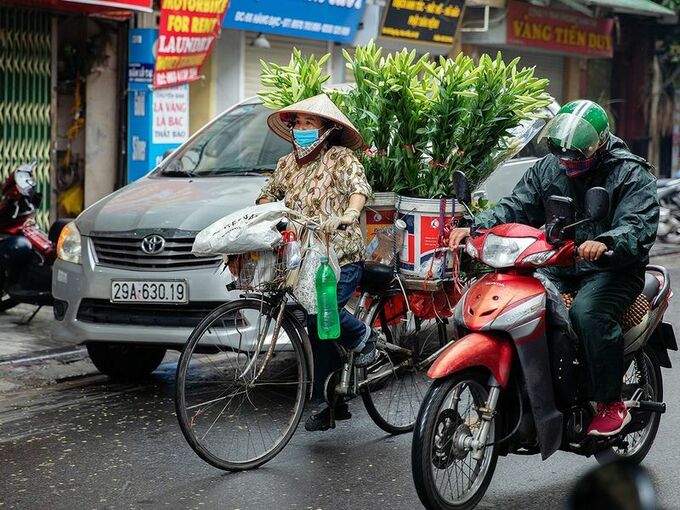 Việt Nam ghi nhận lượng du khách giảm 98% trong tháng 4 so với cùng kỳ năm 2019 do dịch bệnh, nhưng nhìn chung đất nước thành công khi ghi nhận ít ca nhiễm và không trường hợp tử vong nào. Ảnh: Bloomberg.