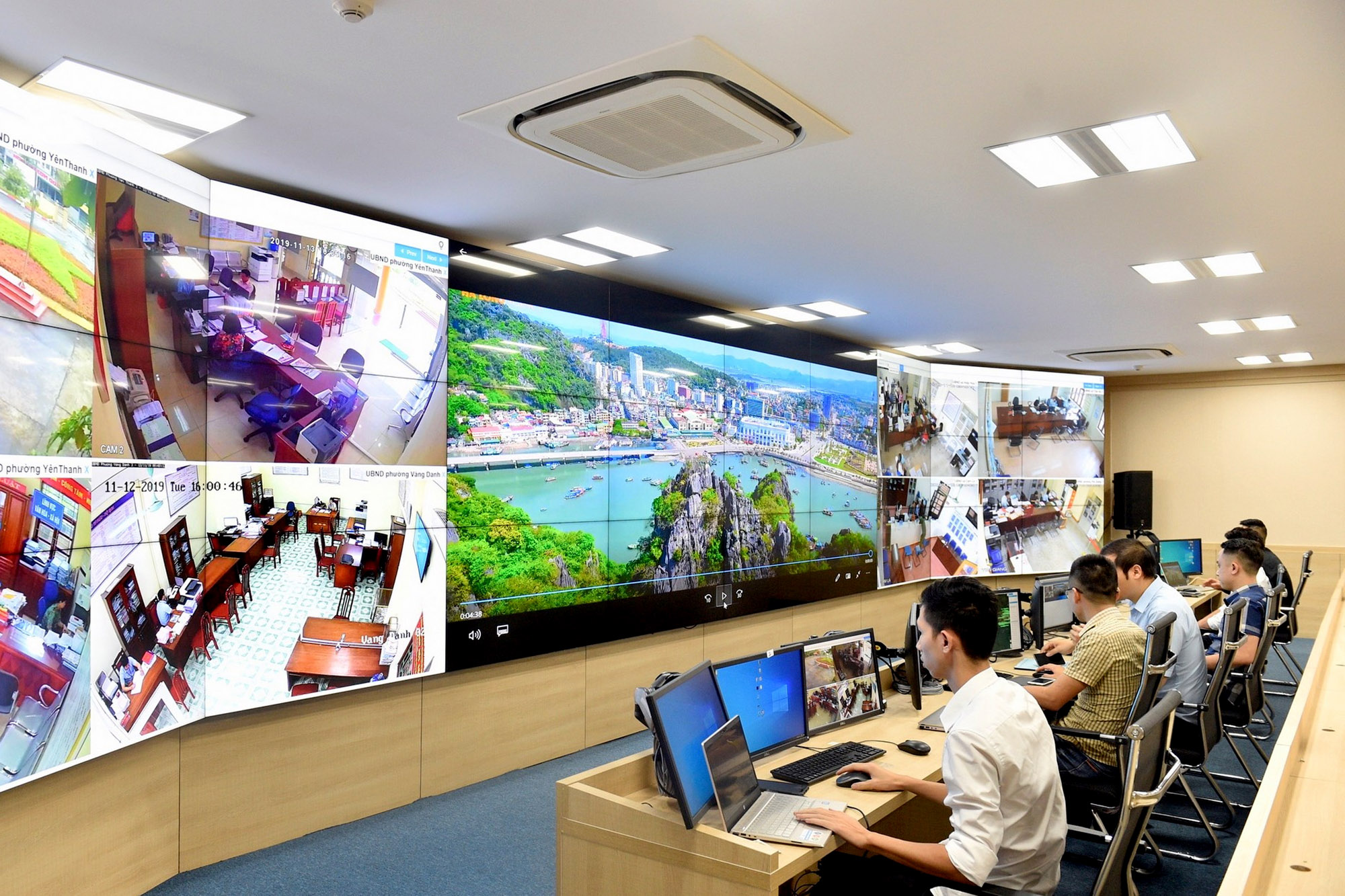 Quảng Ninh đã đưa vào hoạt động Trung tâm điều hành thông minh tỉnh Quảng Ninh.