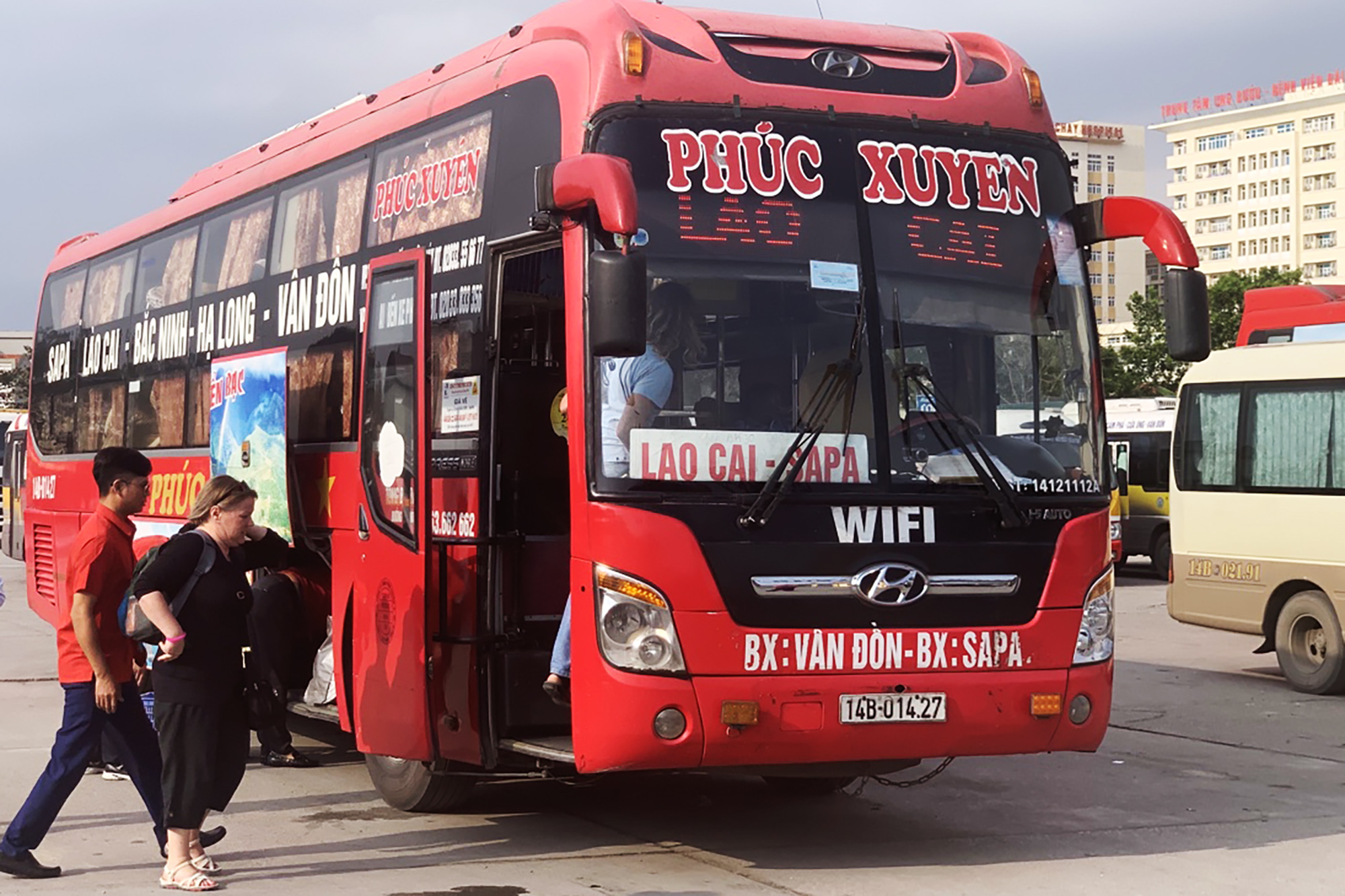 Quảng Ninh đảm bảo duy trì các tuyến xe khách phục vụ nhân dân, du khách đi lại thuận lợi, an toàn.