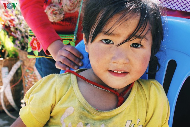 Những đứa trẻ vùng cao Hà Giang luôn mang một nét đẹp cuốn hút.