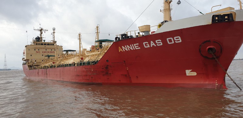 Tàu ANNIE GAS 09 va chạm với tàu cá TH 90282 TS.