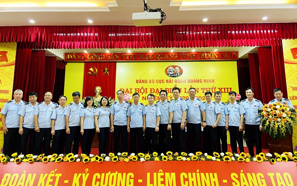 Ban chấp hành Hội Tim mạch Quảng Ninh lần thứ I, nhiệm kỳ 2020-2022 ra mắt Đại hội