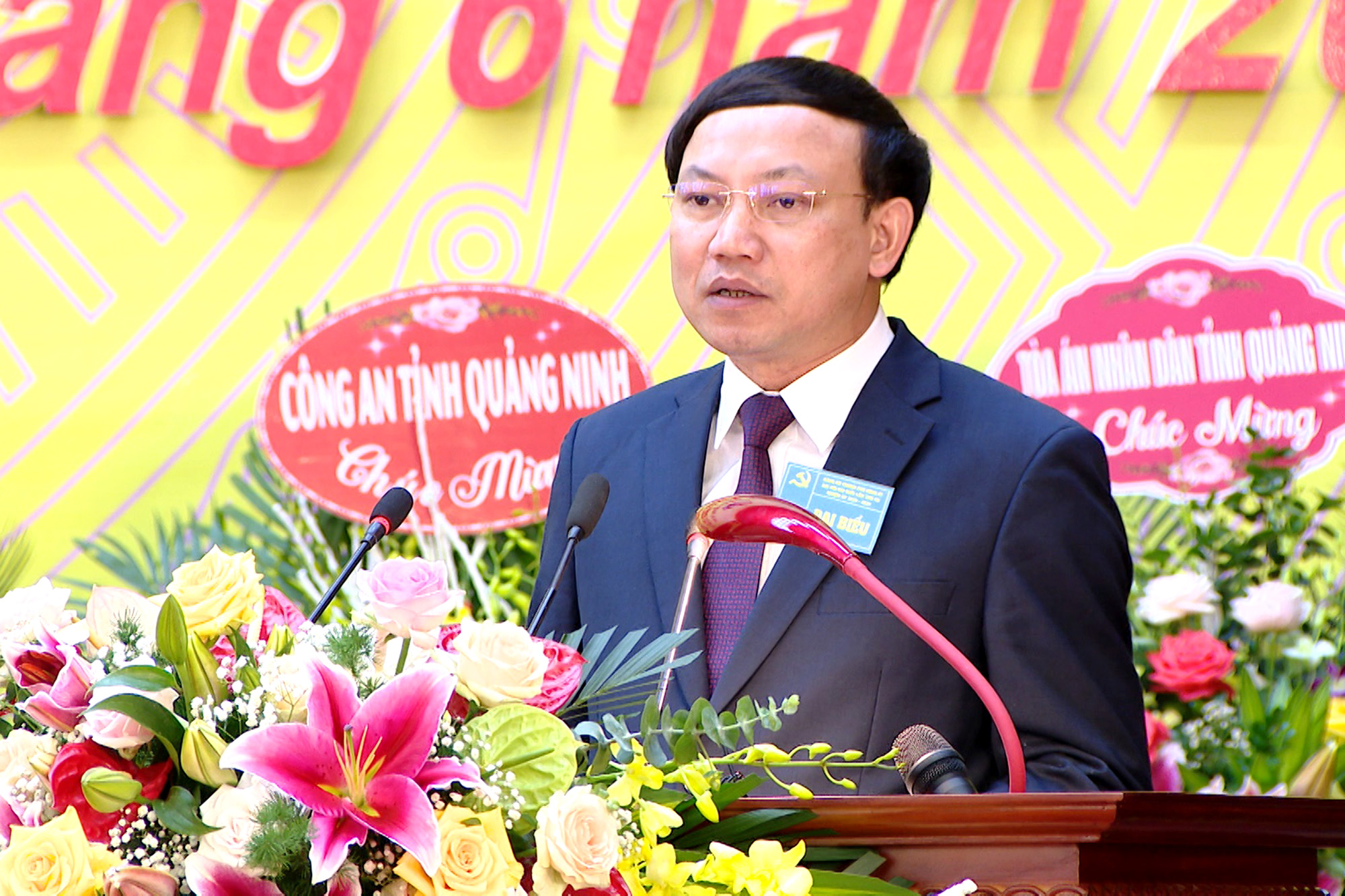 Đồng chí Nguyễn Xuân Ký, Bí thư Tỉnh ủy, Chủ tịch HĐND tỉnh, phát biểu chỉ đạo tại đại hội.