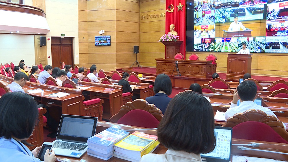 Đồng chí Trương Công Ngàn, Phó Trưởng Ban Tuyên giáo Tỉnh ủy nêu một số nhiệm vụ trọng tâm tuyên truyền trong thời gian tới
