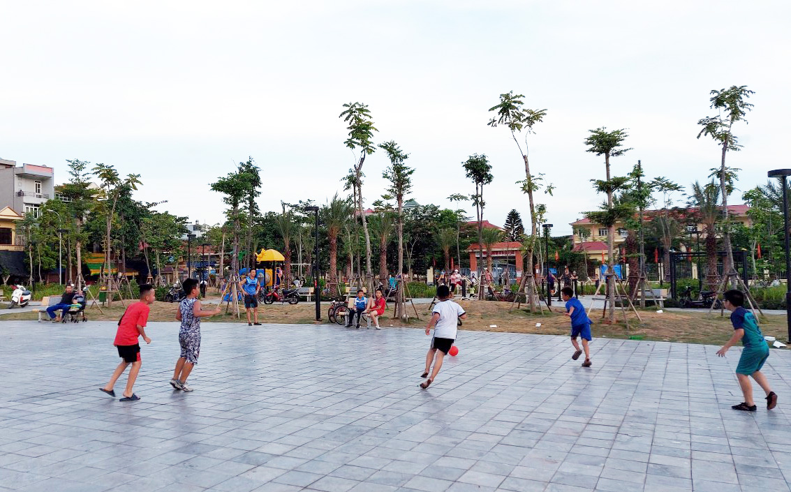 Khu công viên xây xanh, phường Cẩm Thủy đã phát huy tốt hiệu quả và được nhân dân hưởng ứng đồng tình. 