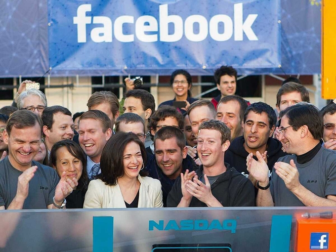 Facebook IPO vào 2012. Ảnh: AP.