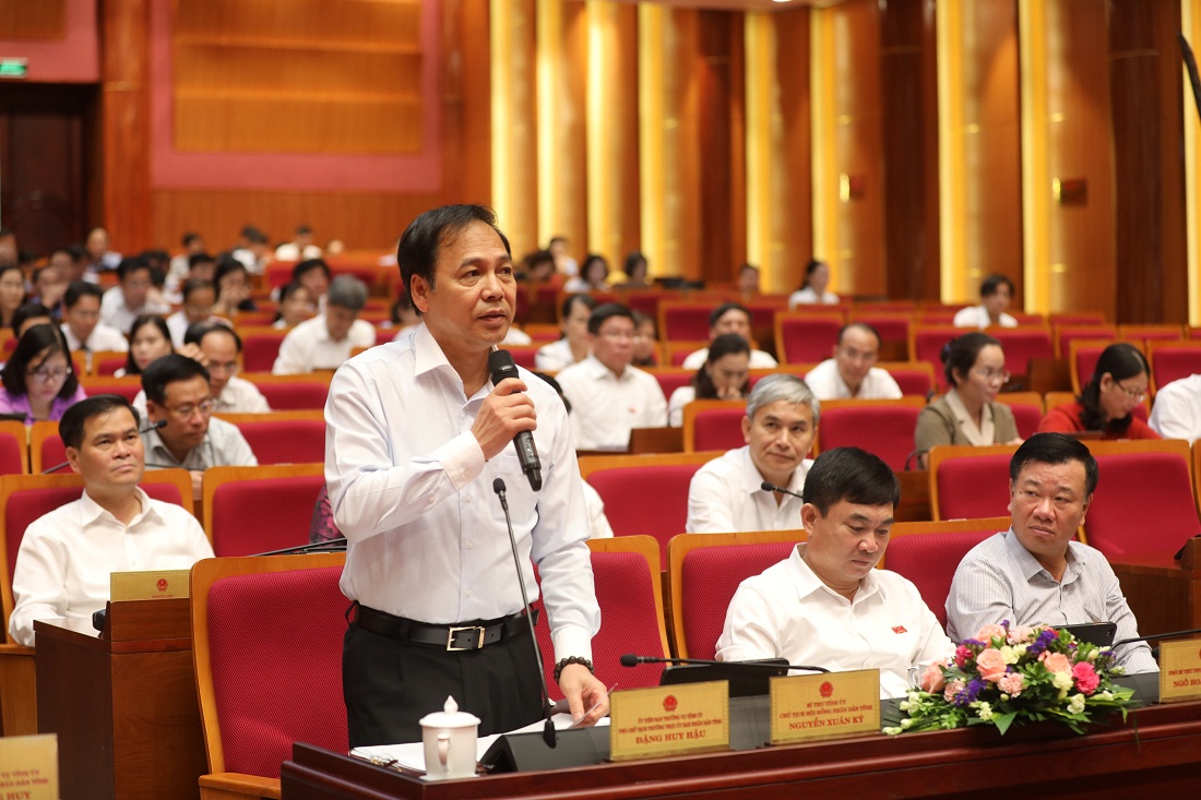 Đồng chí Đặng Huy Hậu, Phó Chủ tịch Thường trực UBND tỉnh